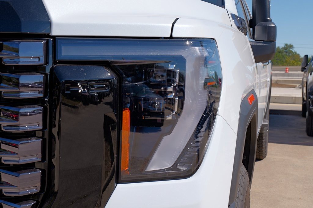 New 2026 GMC Sierra 2500 Denali Ultimate w/ Max Trailering Package image 3