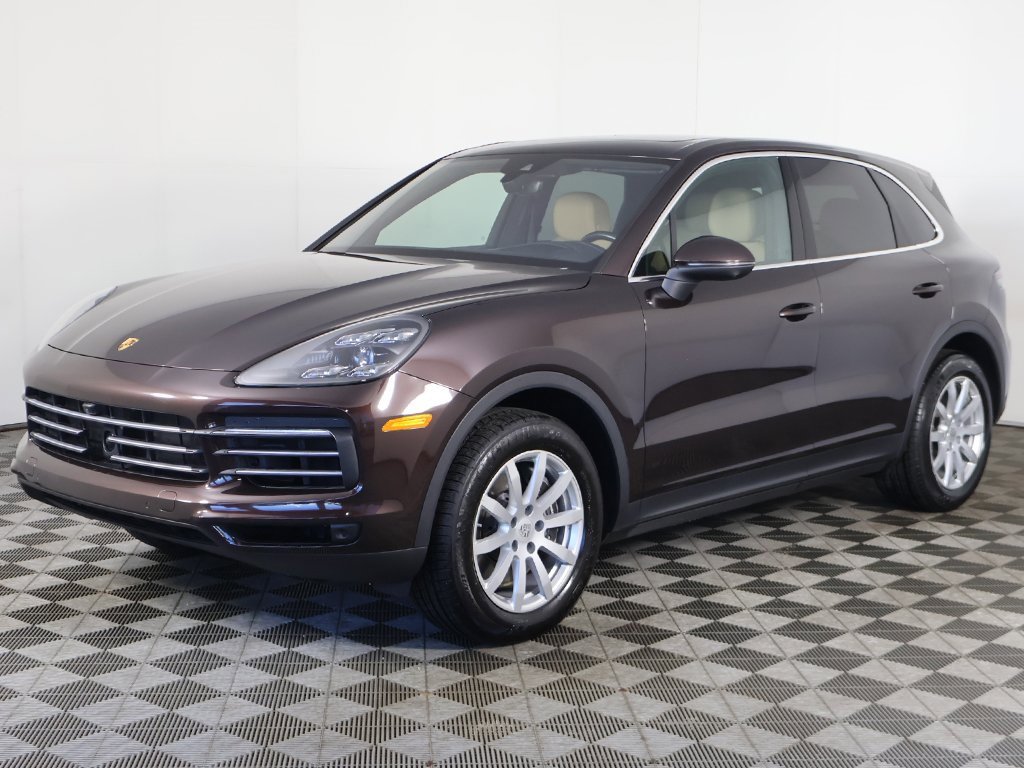 Used 2022 Porsche Cayenne image 13