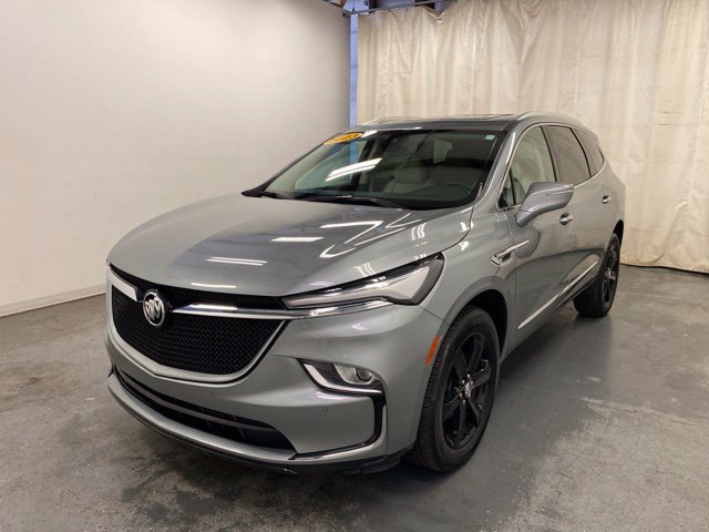 Certified 2023 Buick Enclave Essence w/ Experience Buick Package AWD/4WD image 3