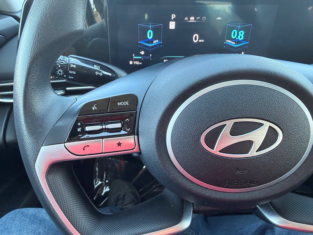 Used 2024 Hyundai Elantra SEL FWD image 20