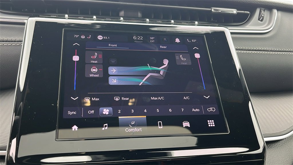 New 2025 Jeep Grand Cherokee L Altitude image 18