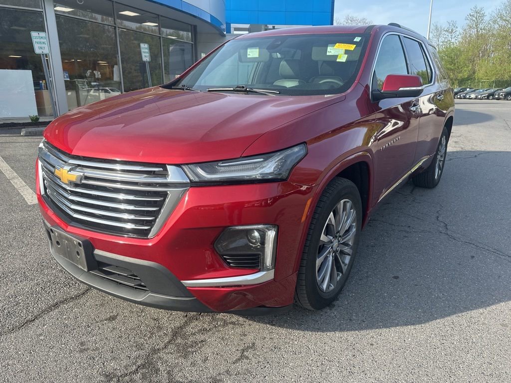 Used 2022 Chevrolet Traverse Premier w/ LPO, Cargo Package image 1