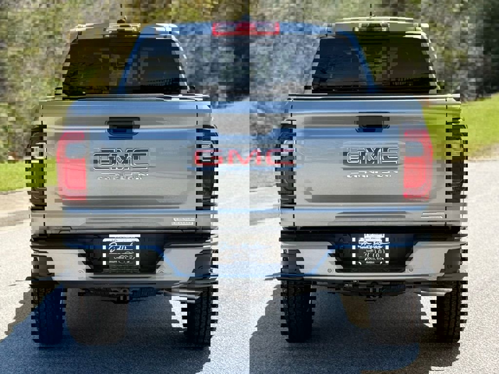 New 2026 GMC Canyon Elevation image 11