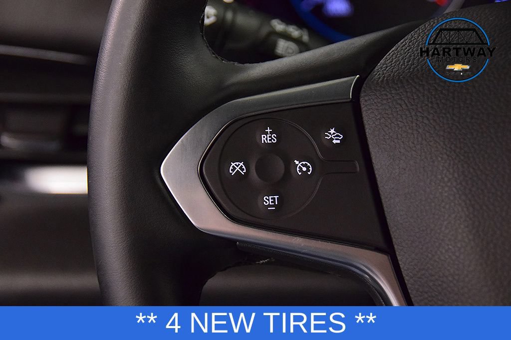 Used 2023 Chevrolet Traverse LT AWD/4WD image 19