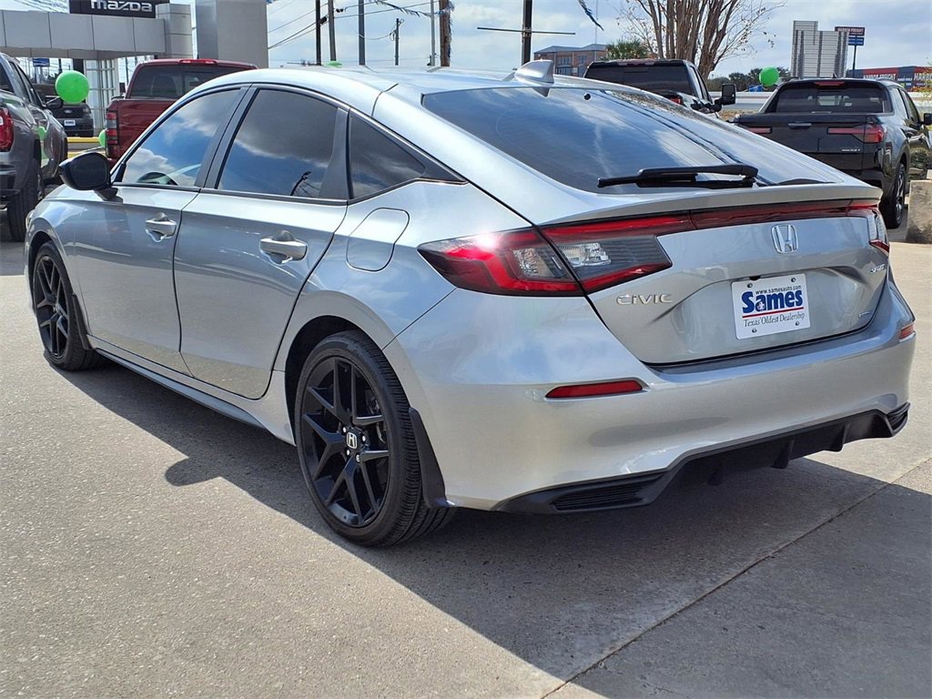 Used 2025 Honda Civic Sport image 5