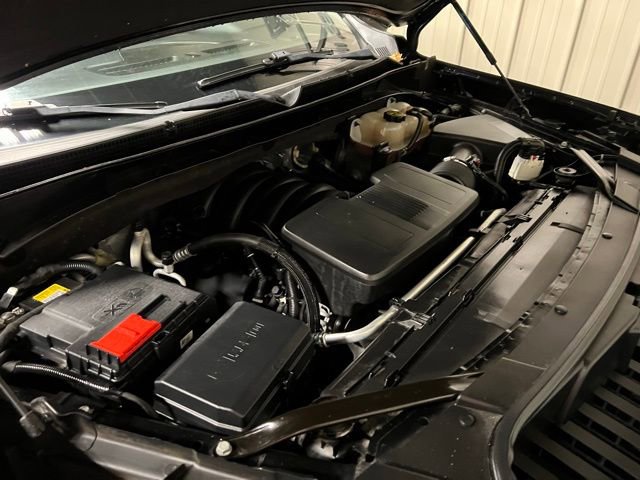 Used 2023 GMC Yukon XL SLT image 50