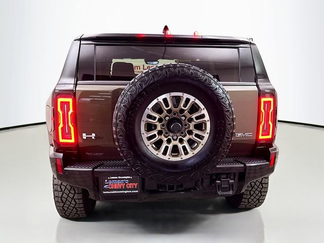 Used 2025 GMC Hummer EV 2X w/ Extreme Off-Road Package image 9