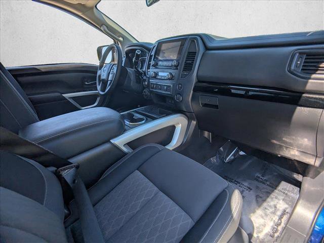 Used 2024 Nissan Titan SV w/ SV Convenience Package AWD/4WD image 20