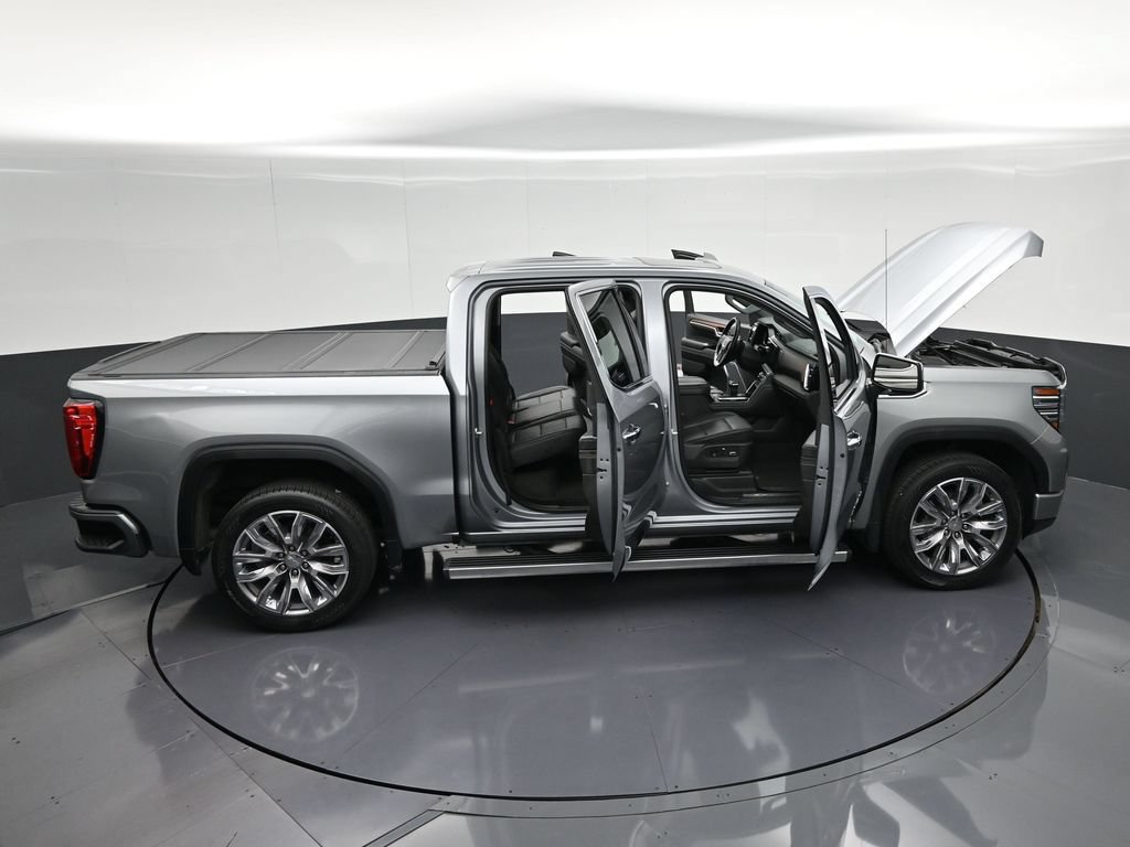 Used 2023 GMC Sierra 1500 Denali w/ Denali Reserve Package AWD/4WD image 29
