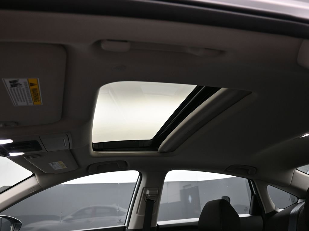 Certified 2024 Honda Accord EX image 50