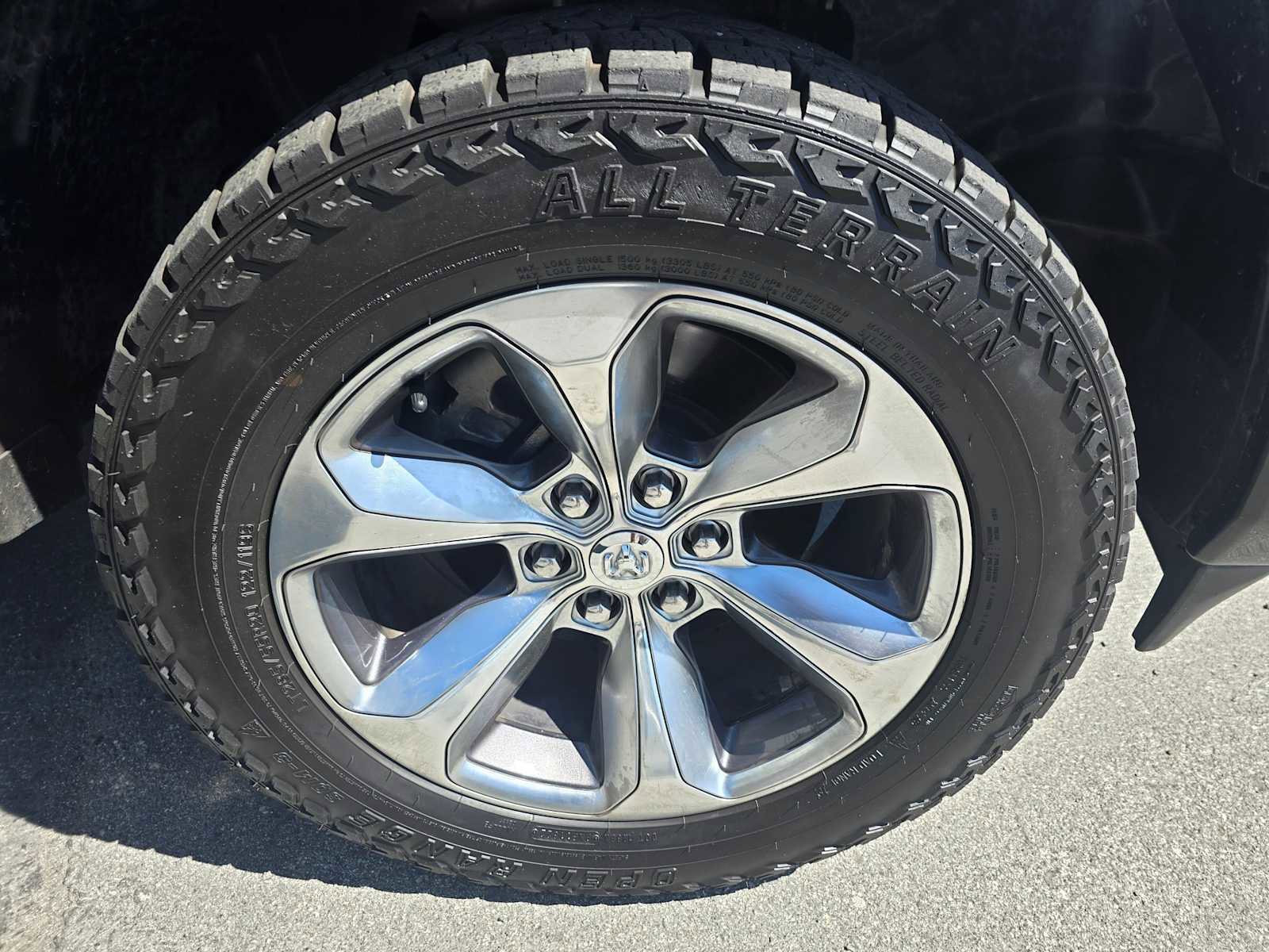 Used 2019 RAM 1500 Limited image 9