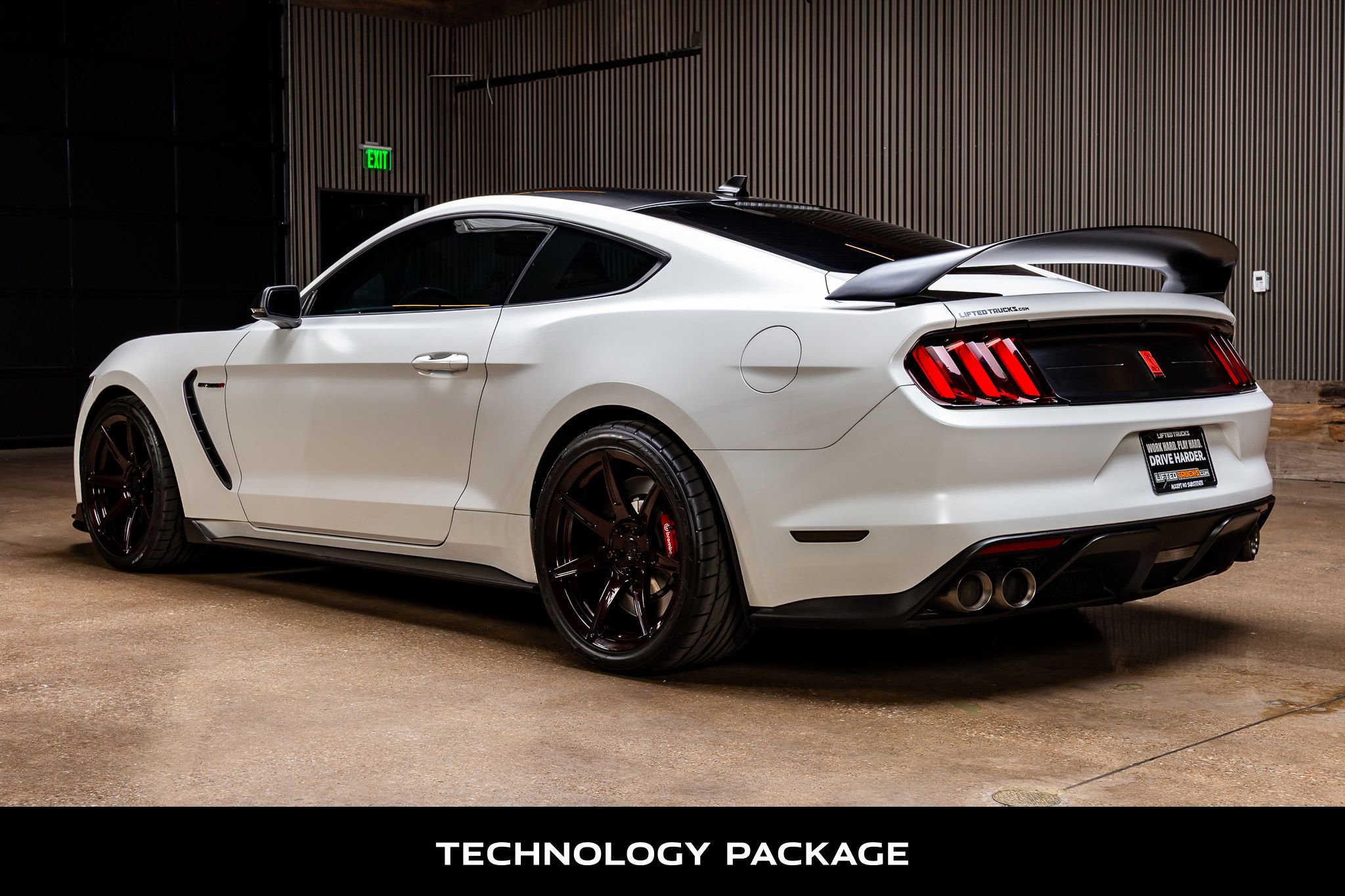 Used 2020 Ford Mustang Shelby GT350R w/ GT350R Equipment Group 920A image 6