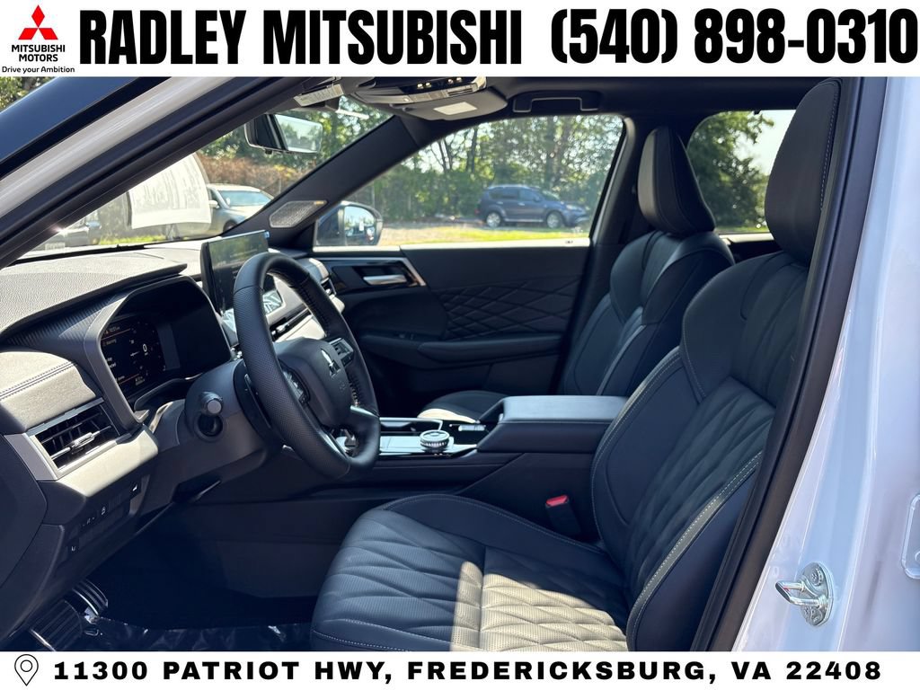 New 2026 Mitsubishi Outlander SEL Black Edition AWD/4WD image 3