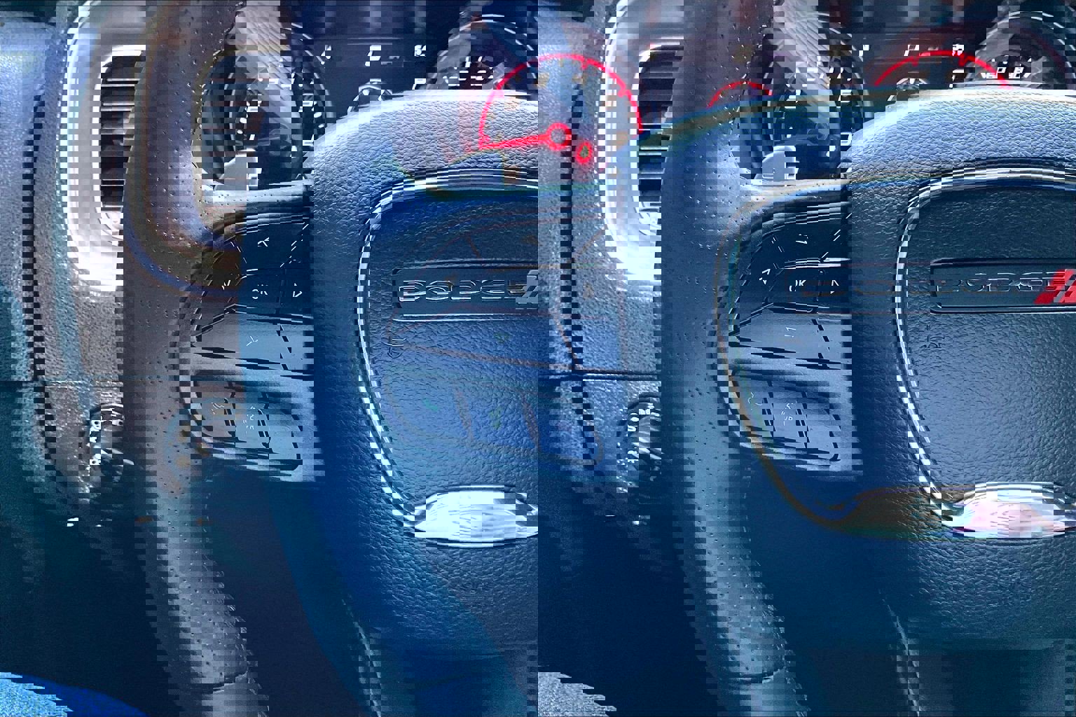 Used 2022 Dodge Charger SXT image 11