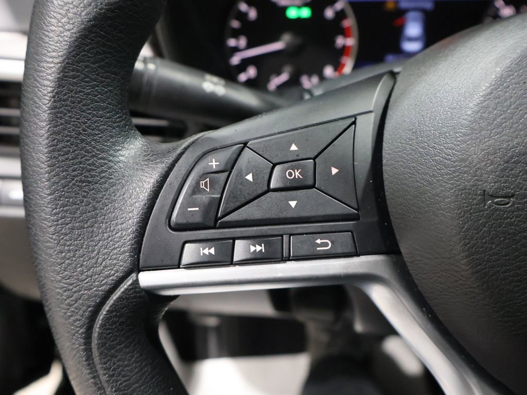 Used 2024 Nissan Altima 2.5 SV image 36