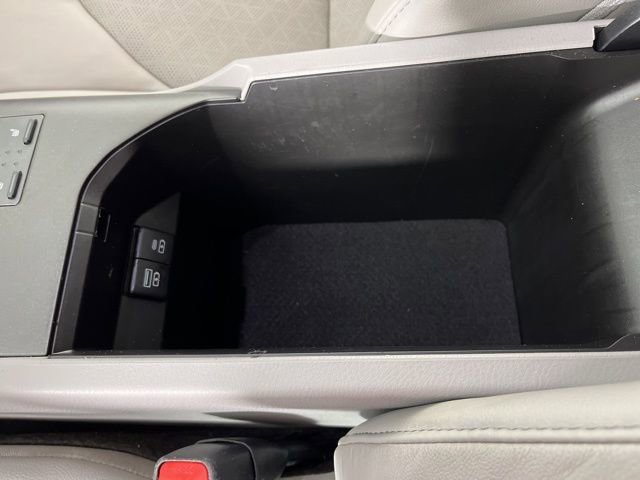 Used 2023 Toyota Camry XSE image 31