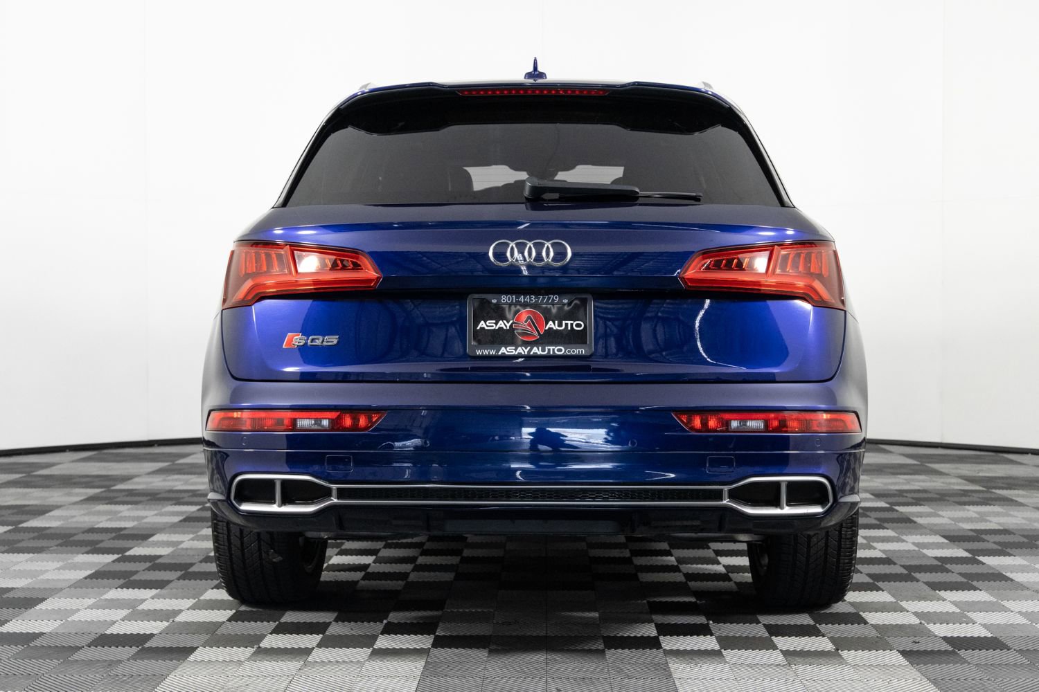 Used 2018 Audi SQ5 Premium Plus w/ Navigation Package image 5