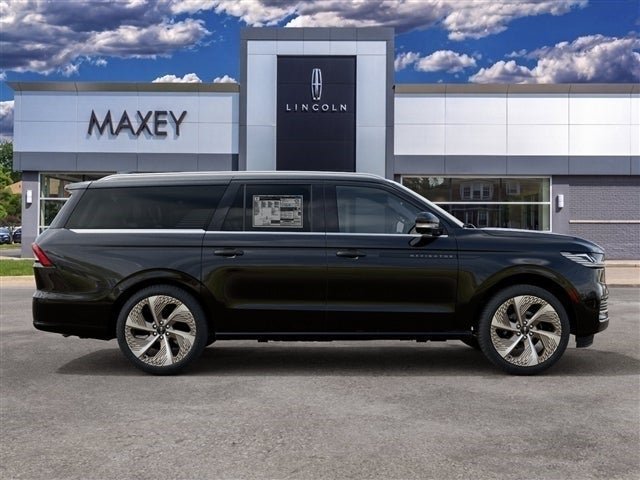 New 2027 Lincoln Navigator L Black Label AWD/4WD image 97