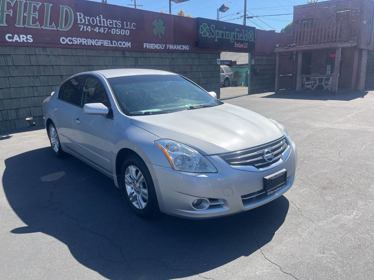 Used 2011 Nissan Altima 2.5 S w/ Special Edition Pkg image 3