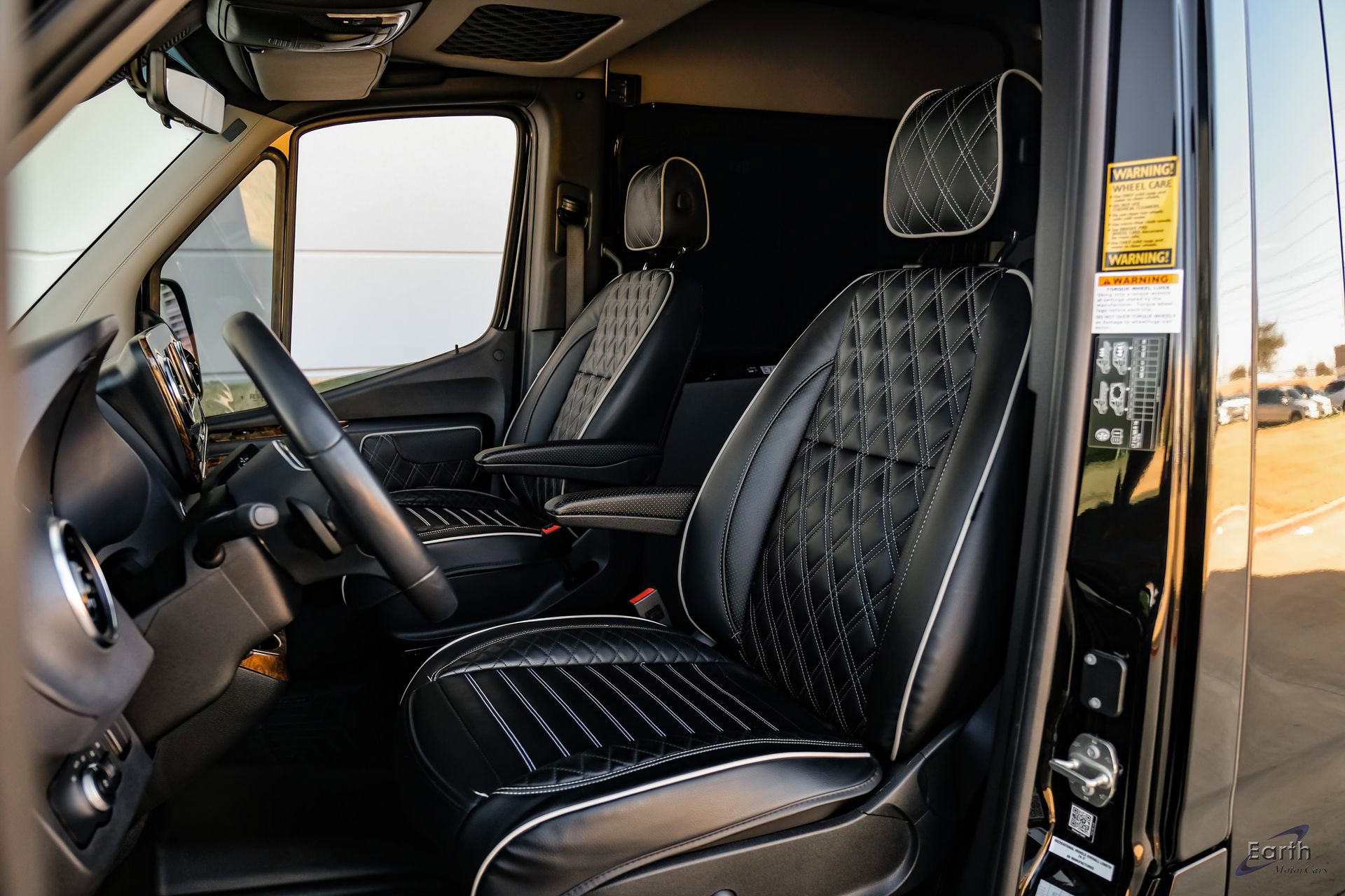 Used 2023 Mercedes-Benz Sprinter 3500 image 39