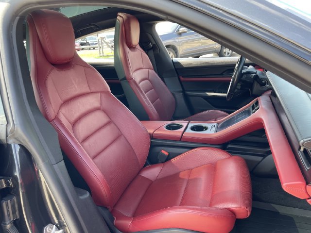 Used 2021 Porsche Taycan 4S AWD/4WD image 24