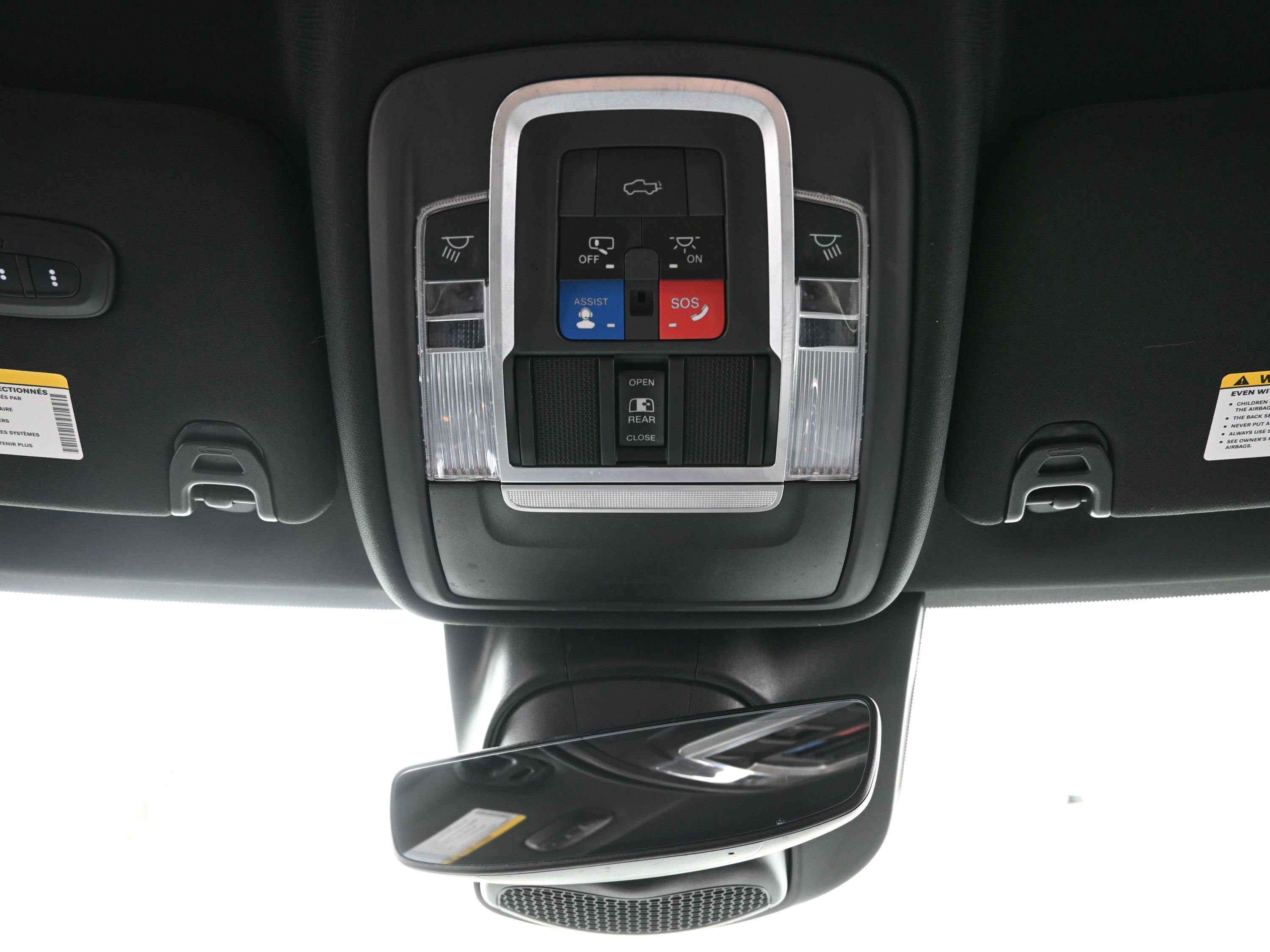 Used 2020 RAM 2500 Laramie w/ Night Edition image 28