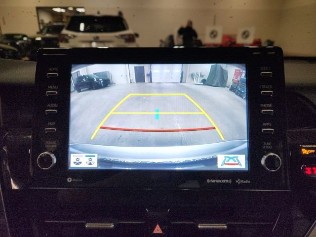 Used 2022 Toyota Camry XLE w/ Cold Weather Package FWD image 15