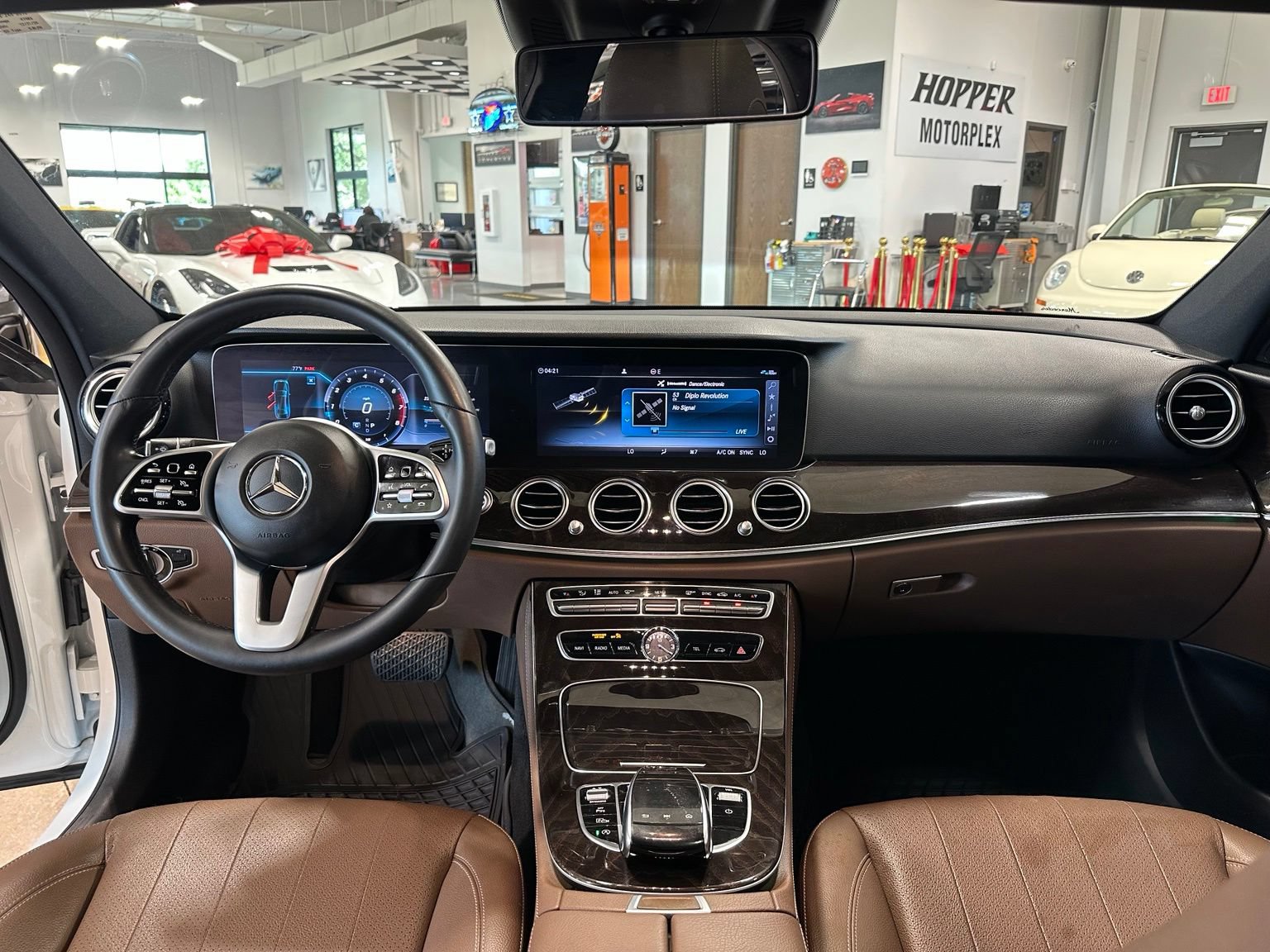 Used 2019 Mercedes-Benz E 300 image 14