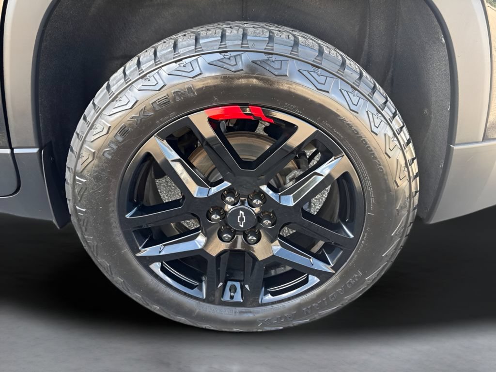 Used 2019 Chevrolet Traverse LT w/ LT Premium Package AWD/4WD image 34