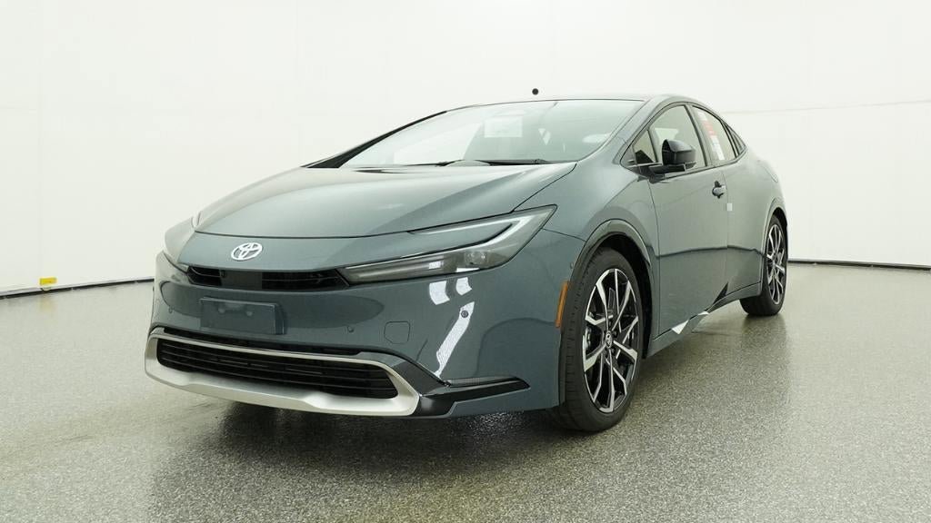 New 2026 Toyota Prius Plug-In Hybrid FWD image 32