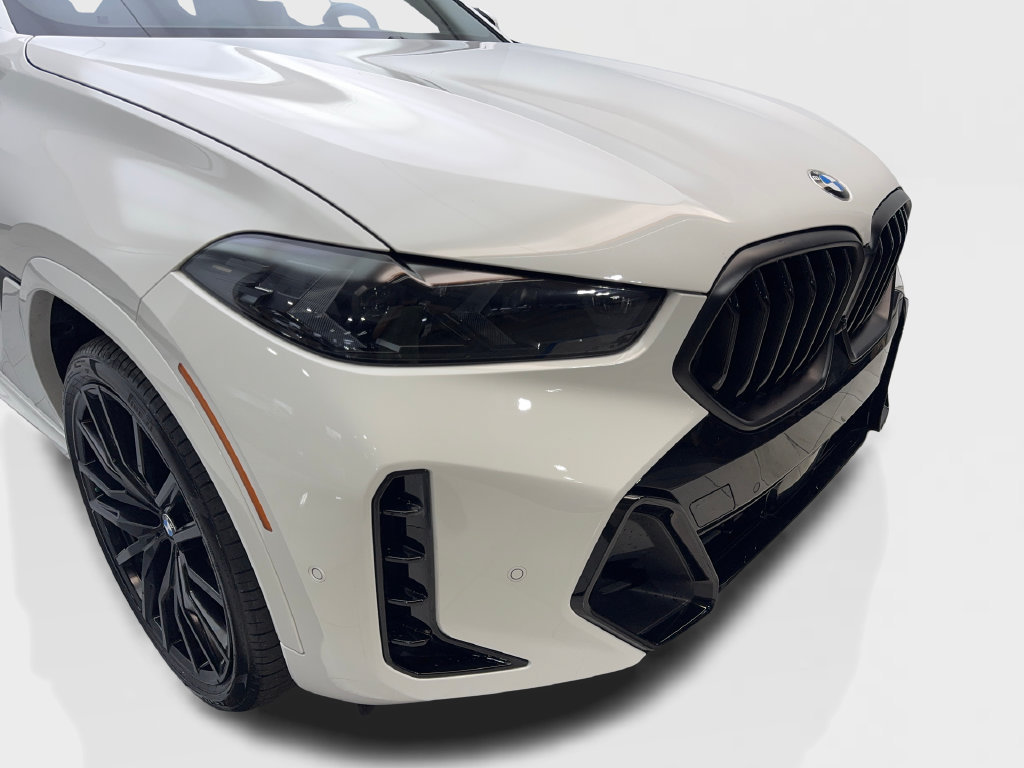 Used 2026 BMW X6 xDrive40i AWD/4WD image 19
