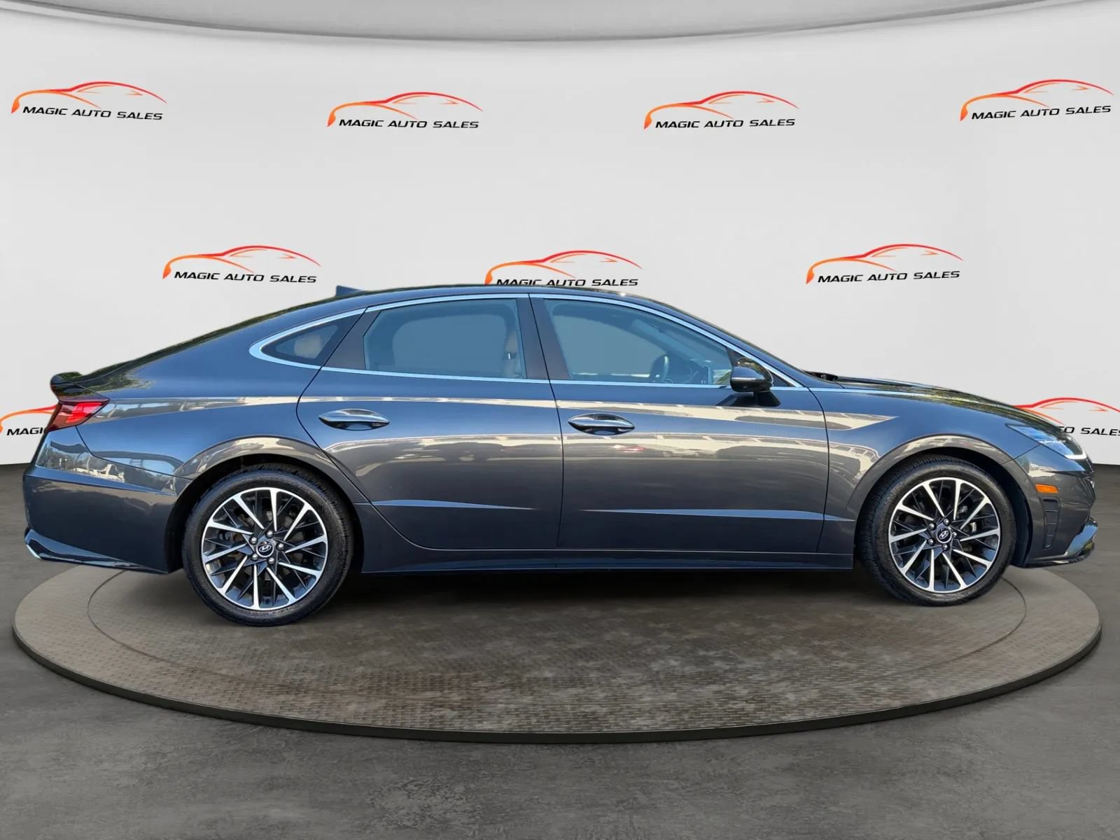 Used 2020 Hyundai Sonata Limited FWD image 6
