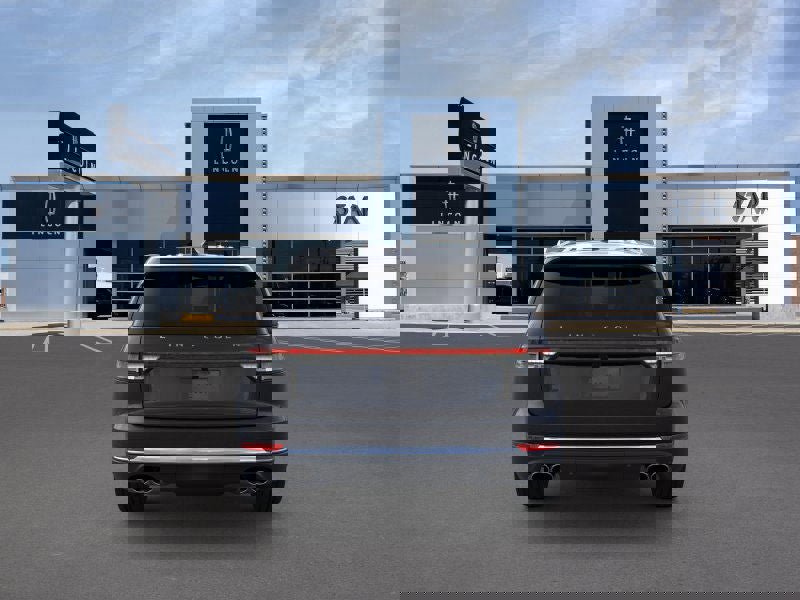 New 2026 Lincoln Aviator AWD image 5