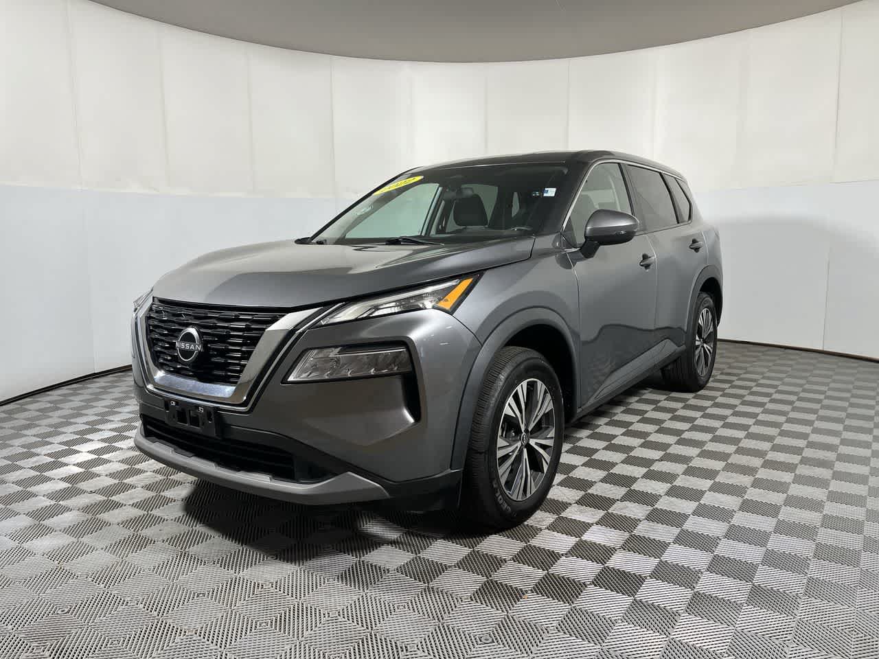 Used 2022 Nissan Rogue SV AWD/4WD image 4