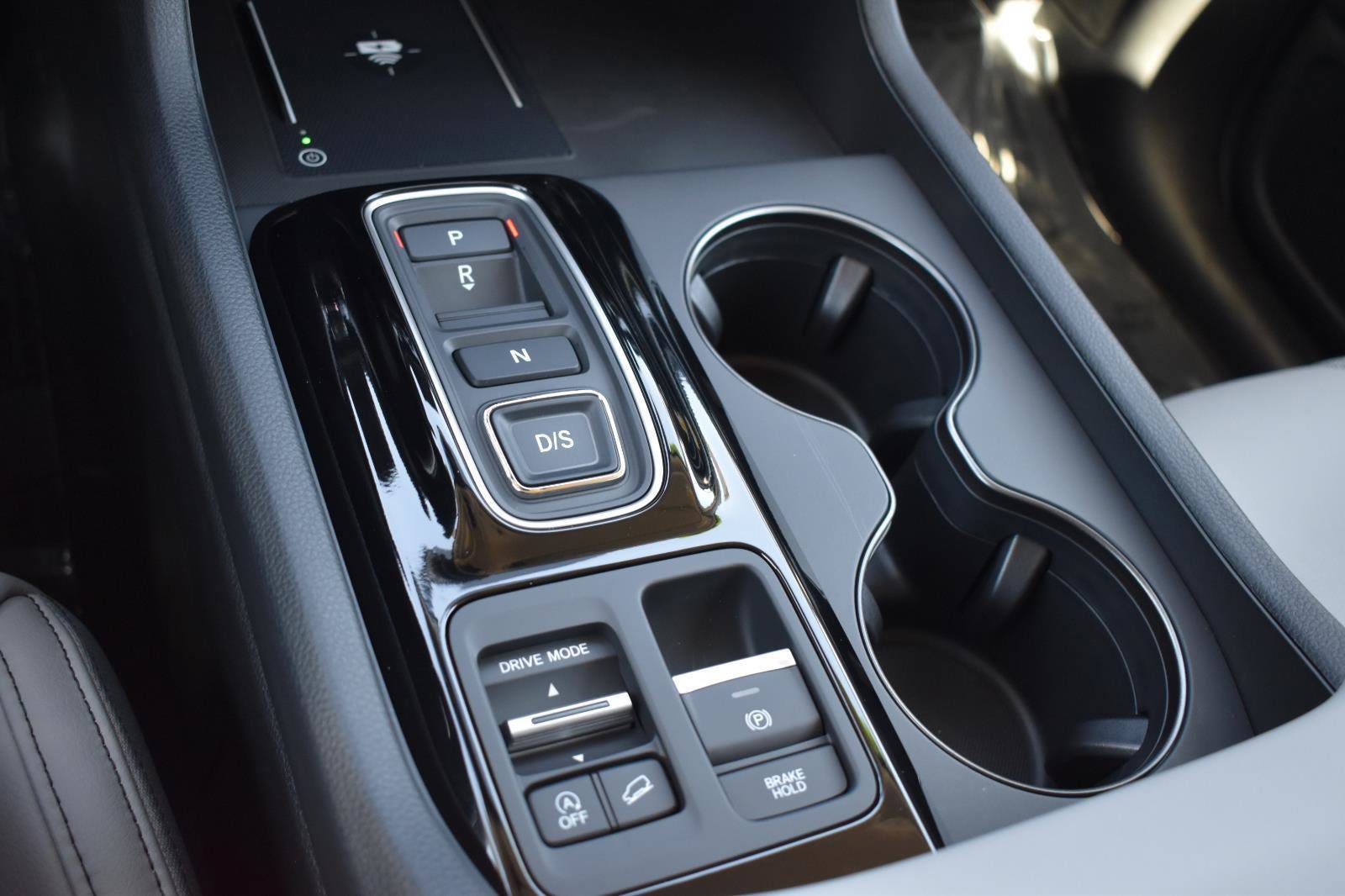 New 2025 Honda Pilot EX-L image 9