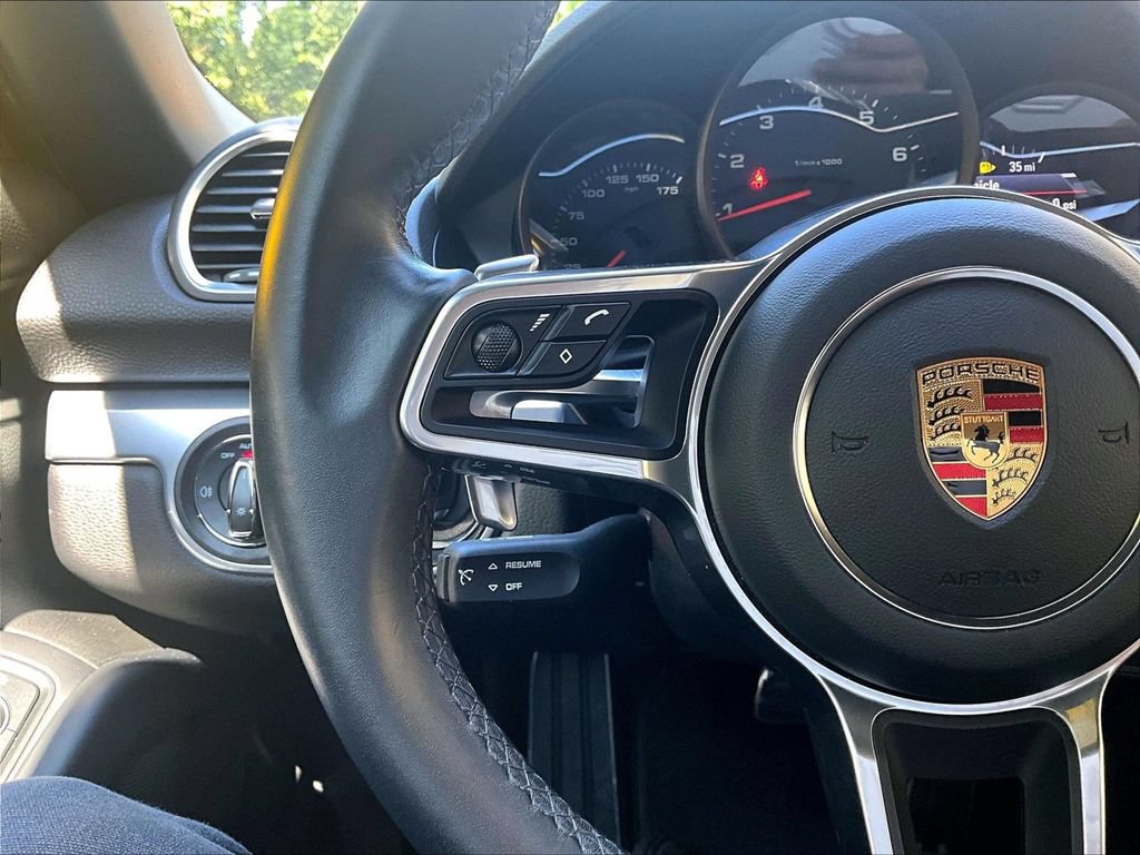 Certified 2024 Porsche 718 Boxster RWD image 21