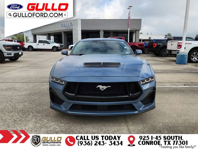 Used 2024 Ford Mustang GT Premium RWD image 2