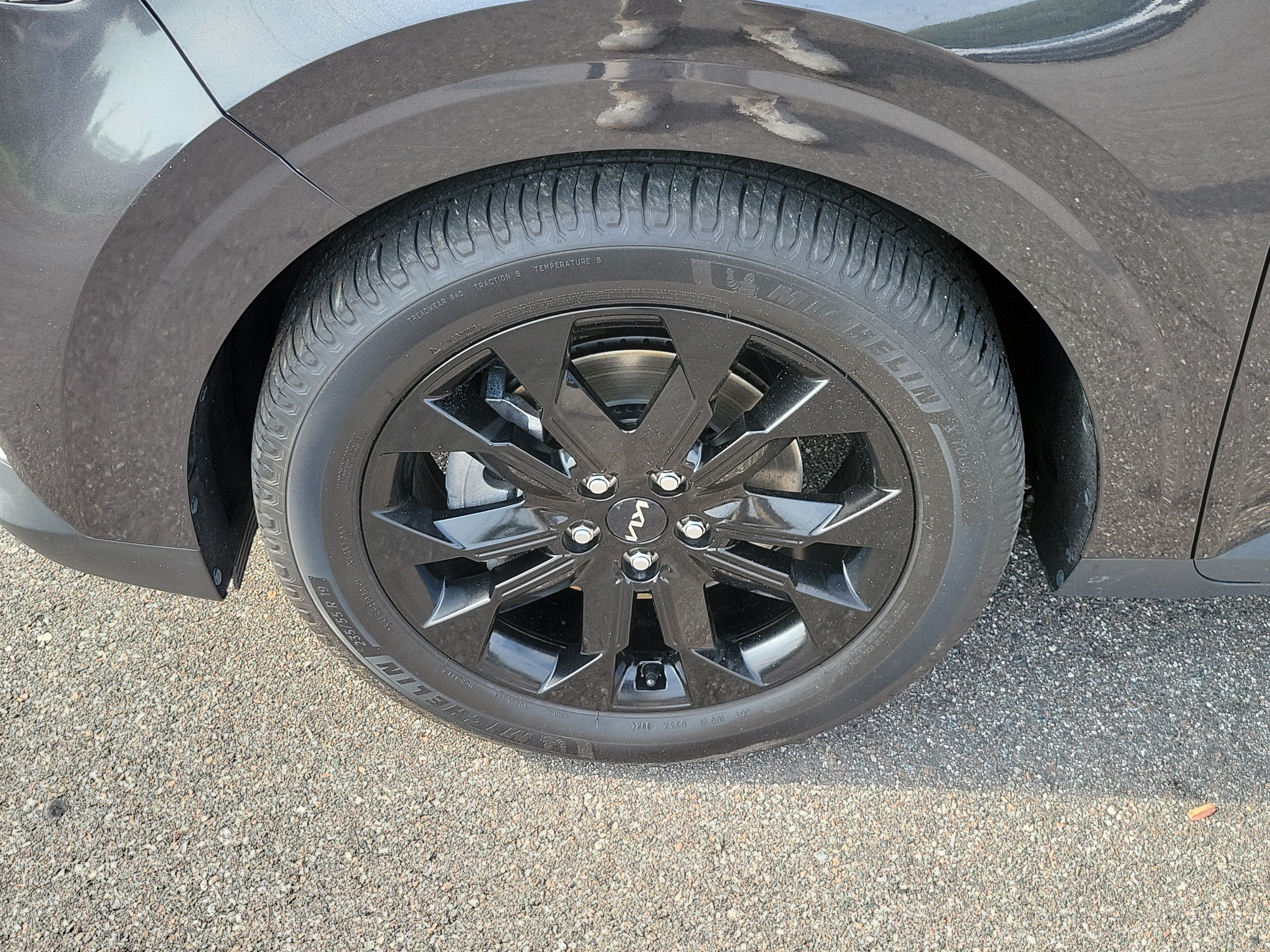 Used 2022 Kia Carnival SX FWD image 39