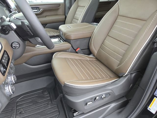 New 2026 GMC Yukon XL Denali Ultimate w/ LPO, Floor Liner Package AWD/4WD image 38