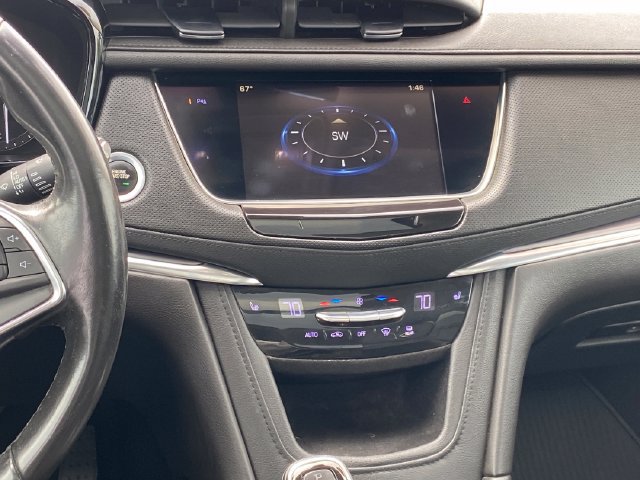 Certified 2019 Cadillac XT5 Luxury AWD/4WD image 10