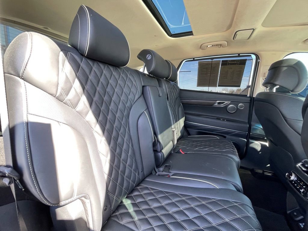 Used 2021 Genesis GV80 3.5T Advanced + w/ Prestige Package 07 image 27