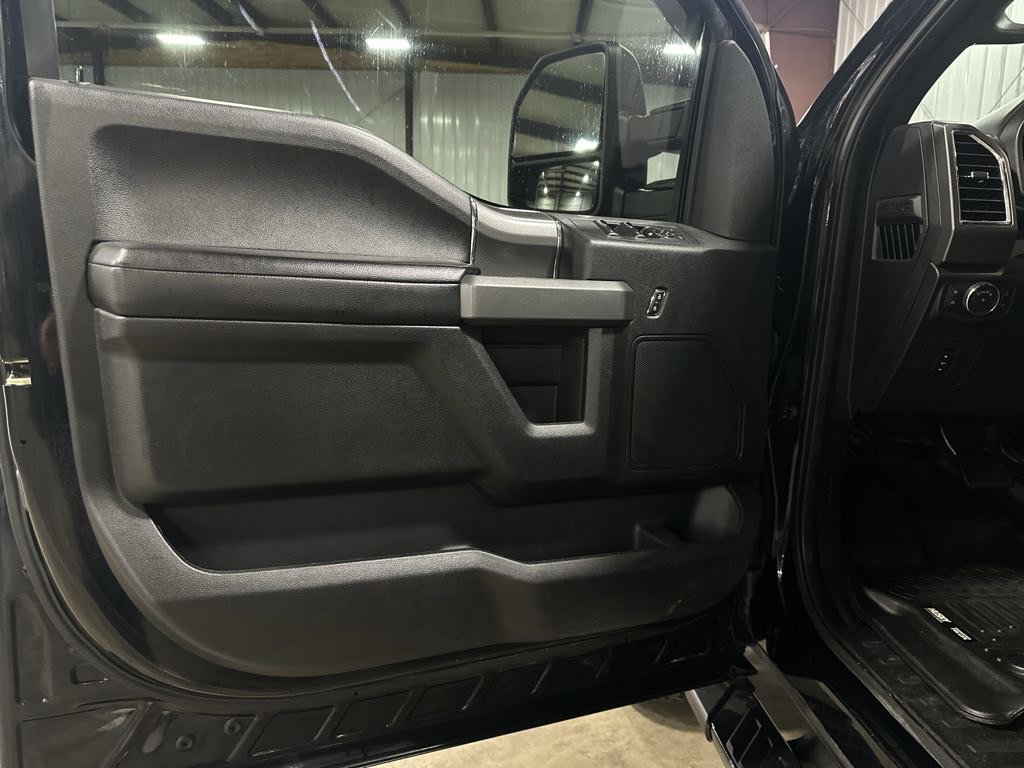 Used 2016 Ford F150 XLT w/ Equipment Group 301A Mid image 6