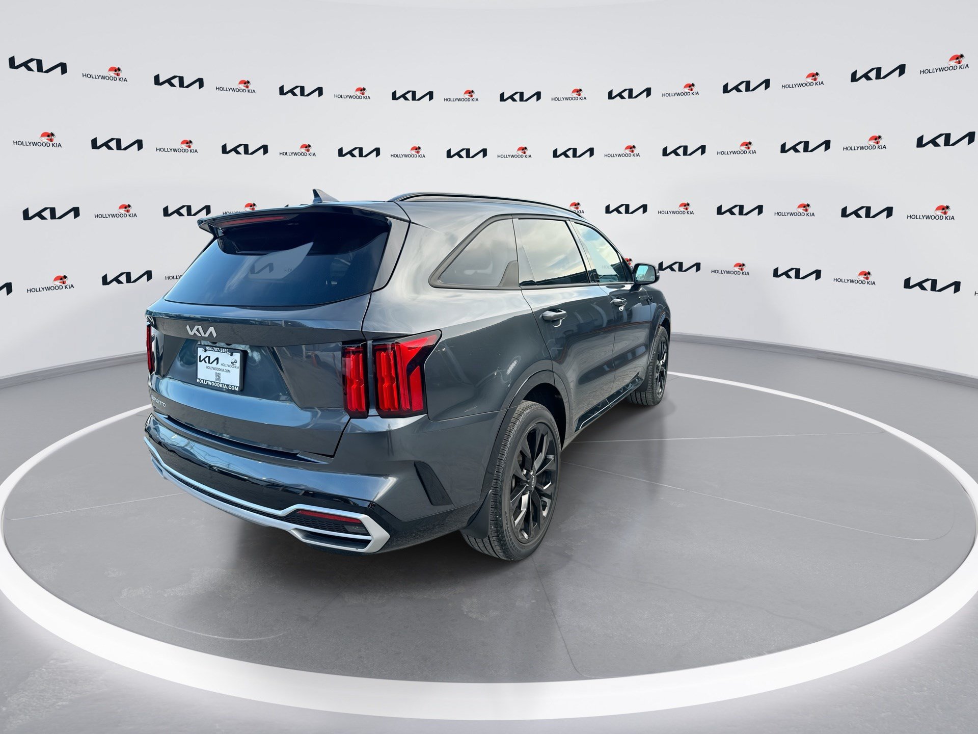 Certified 2023 Kia Sorento SX FWD image 8
