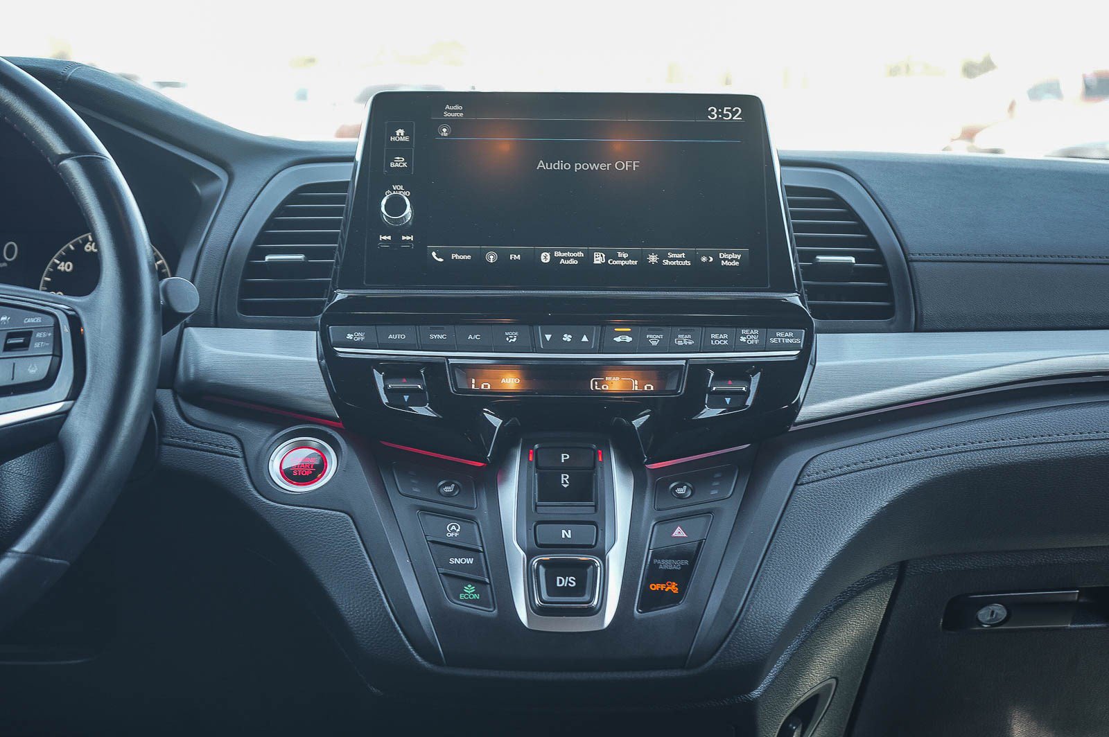 Used 2025 Honda Odyssey Sport-L image 15