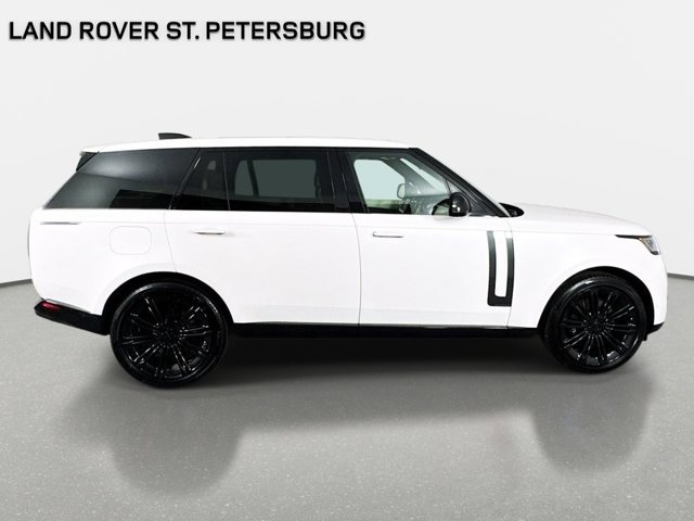 New 2026 Land Rover Range Rover Long Wheelbase Autobiography image 4