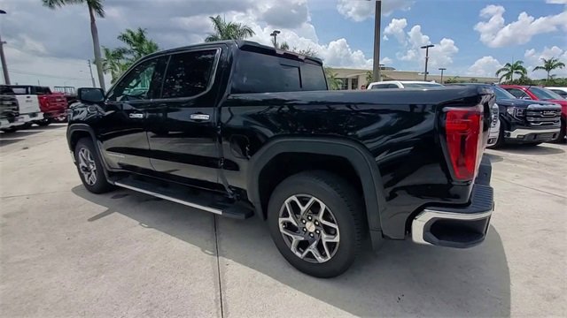 Used 2023 GMC Sierra 1500 SLT w/ SLT Premium Package image 10