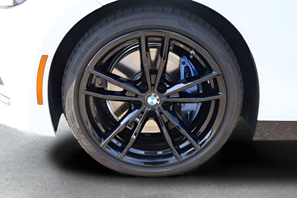 Used 2024 BMW M240i Coupe image 10