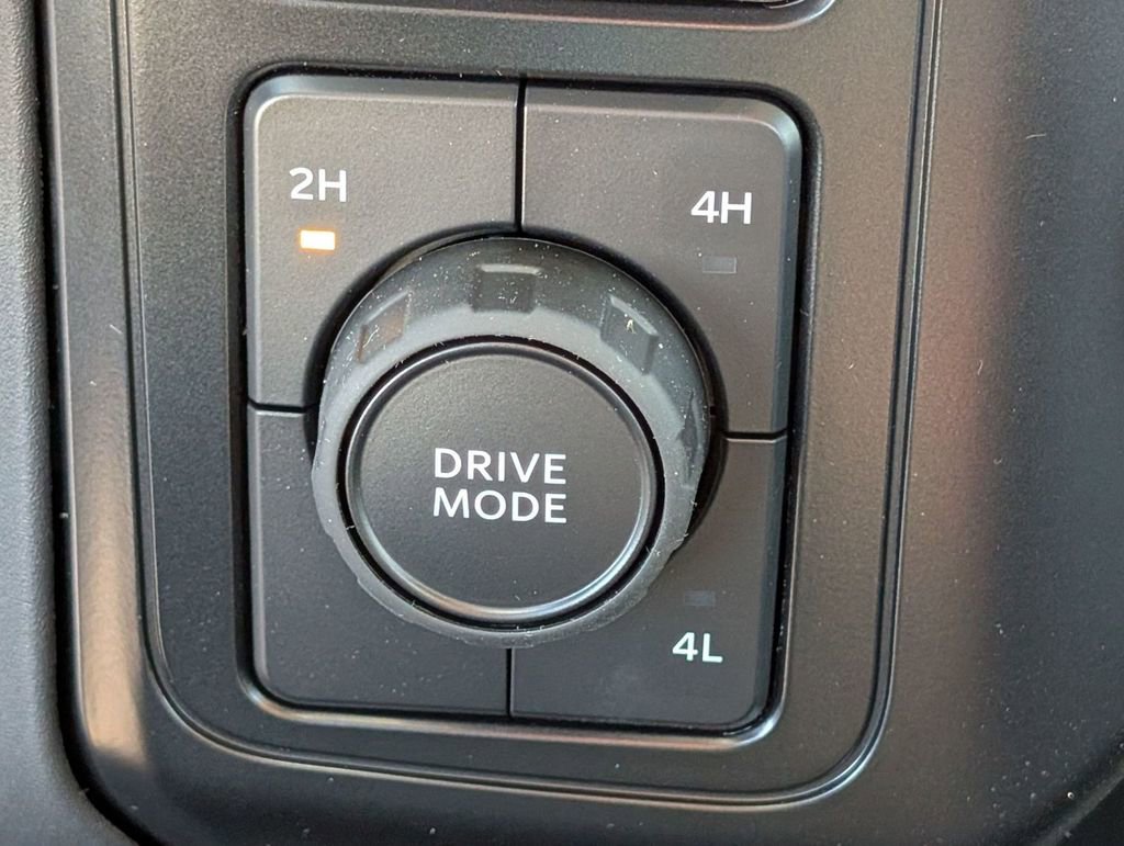 New 2026 Ford F550 4x4 Regular Cab Super Duty image 25