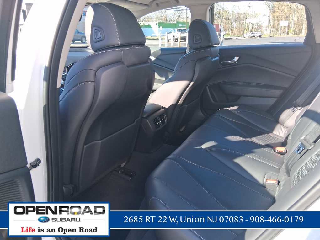 Used 2023 Acura TLX w/ Technology Package image 10