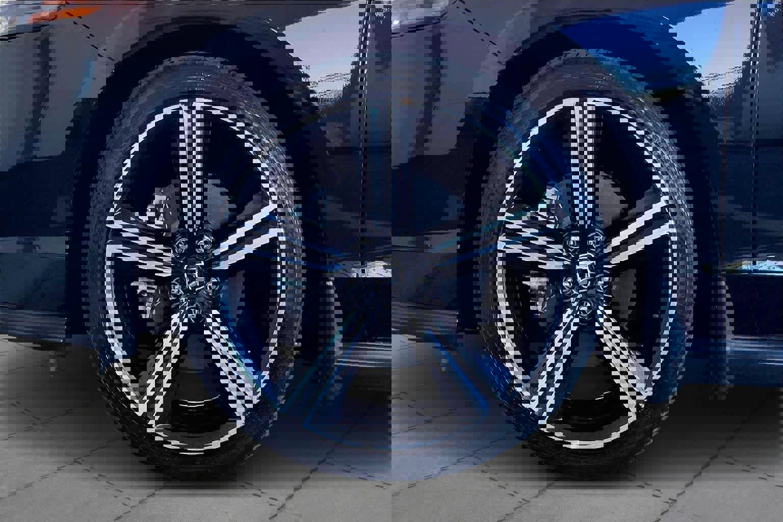 Used 2023 Honda Accord Sport image 10